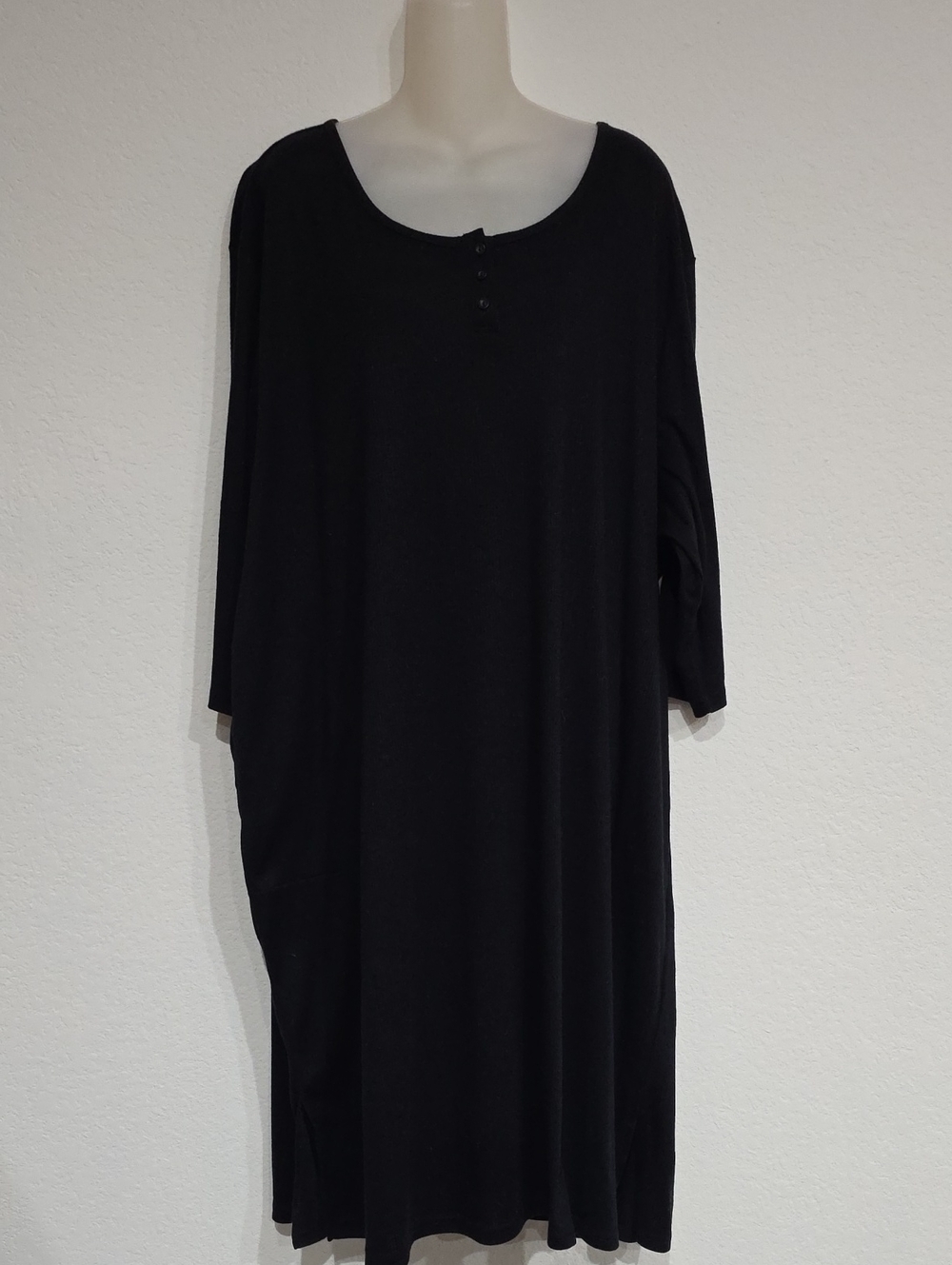 Muk Luks | Women's Black Scoop Neck Button Placket Loungewear Nightgown 3X